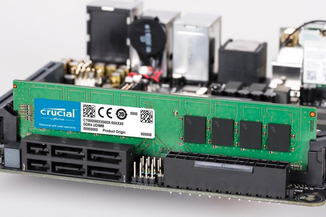 Crucial 32GB Kit (2 x 16GB) DDR4-3200 UDIMM | CT2K16G4DFD832A | Crucial JP