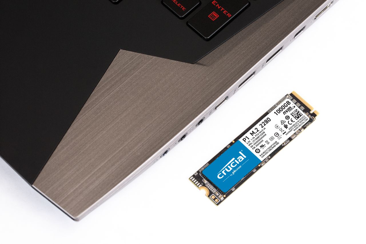 NVMe PCIe M.2 SSDの取り付け方法 | Crucial Japan | Crucial JP