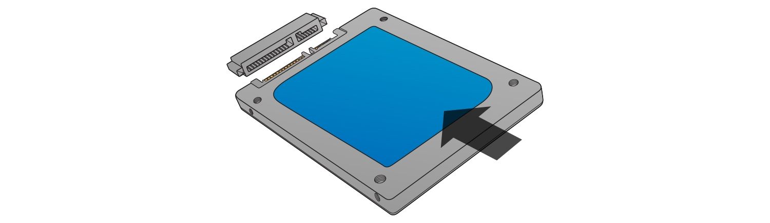 SSDを取り付ける際は、無理やり押し込まないでください。